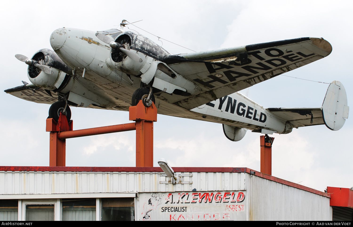 Aircraft Photo of PH-UBX | Beech D18S | Kleyngeld Autohandel | AirHistory.net #175381