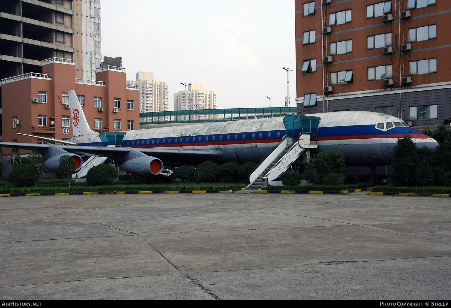 Aircraft Photo of JA8048 | McDonnell Douglas DC-8-61 | AirHistory.net #175424