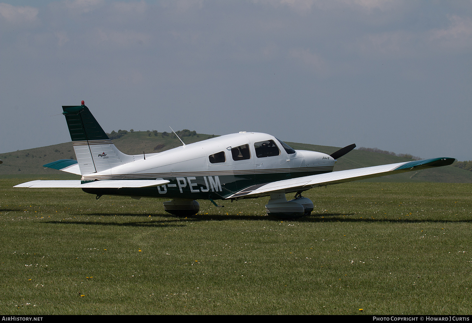 Aircraft Photo of G-PEJM | Piper PA-28-181 Archer III | AirHistory.net #175555
