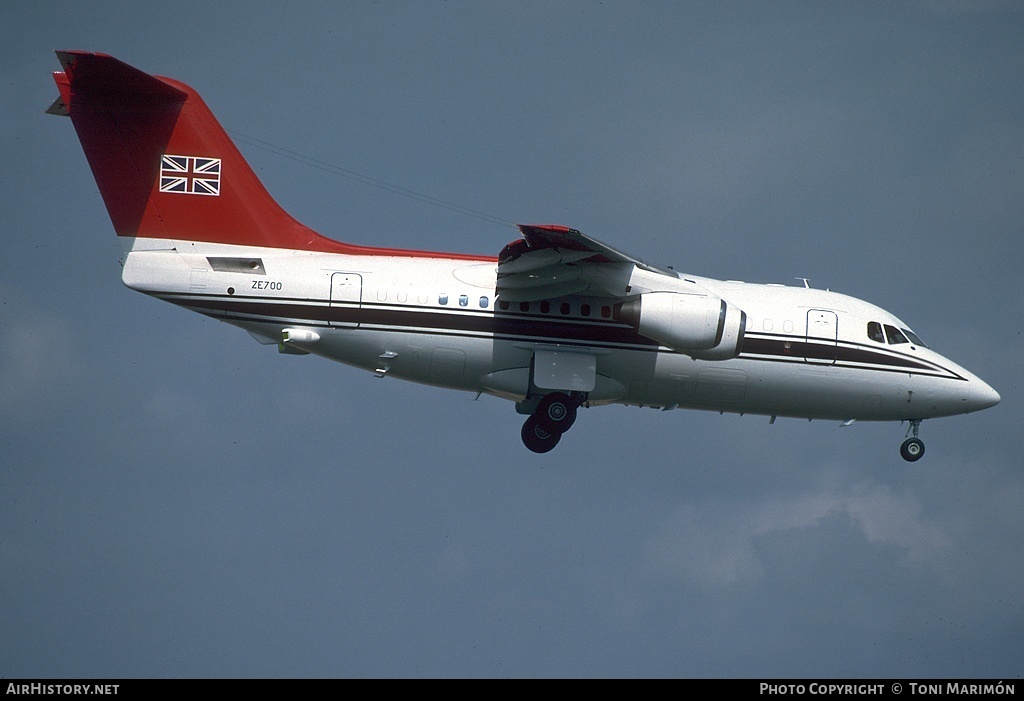 Aircraft Photo of ZE700 | British Aerospace BAe-146 CC.2 | UK - Air Force | AirHistory.net #175774