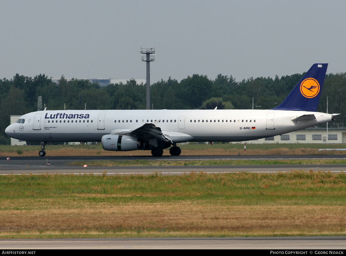 Aircraft Photo of D-AIRD | Airbus A321-131 | Lufthansa | AirHistory.net #175912