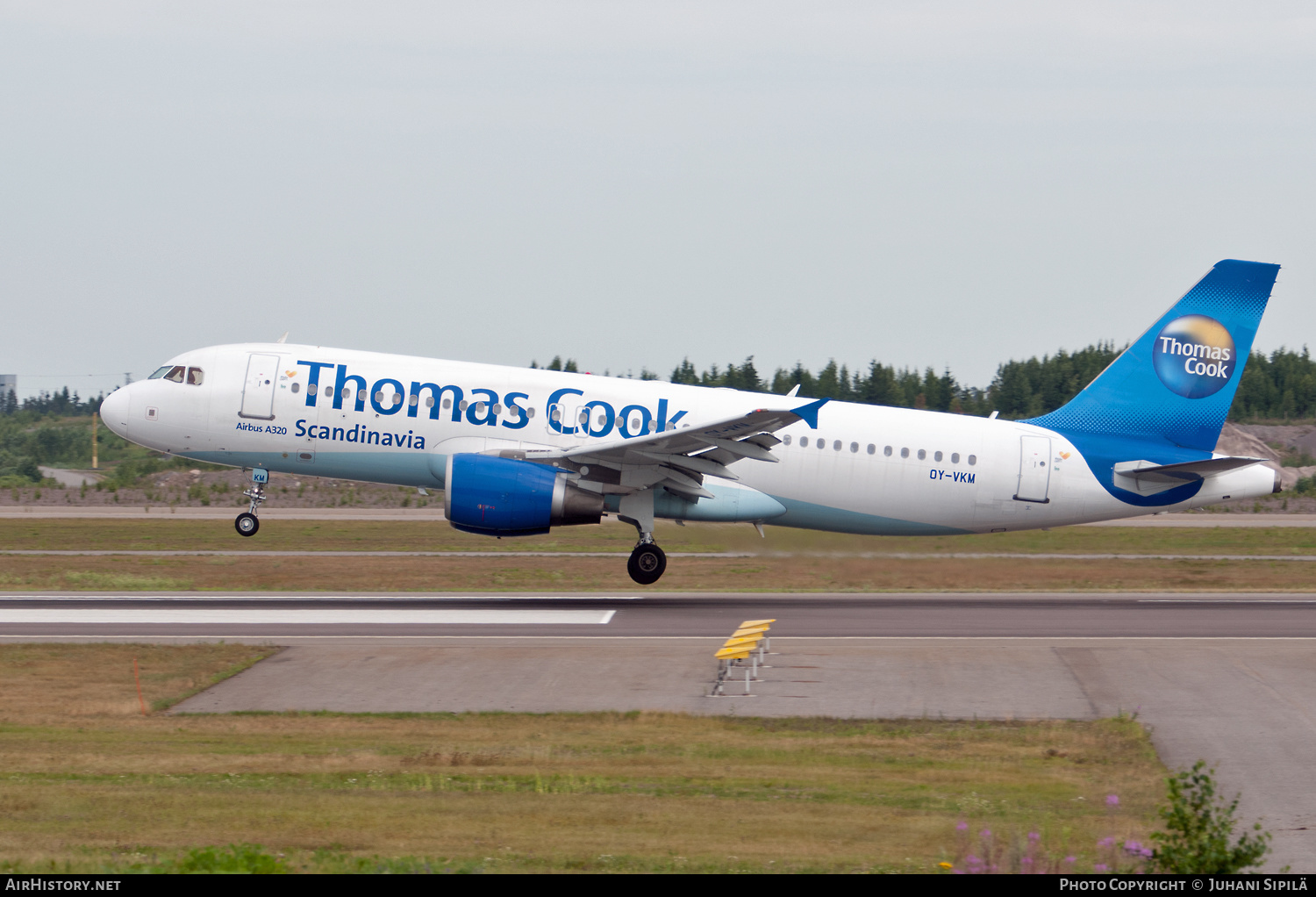 Aircraft Photo of OY-VKM | Airbus A320-214 | Thomas Cook Airlines Scandinavia | AirHistory.net #176032