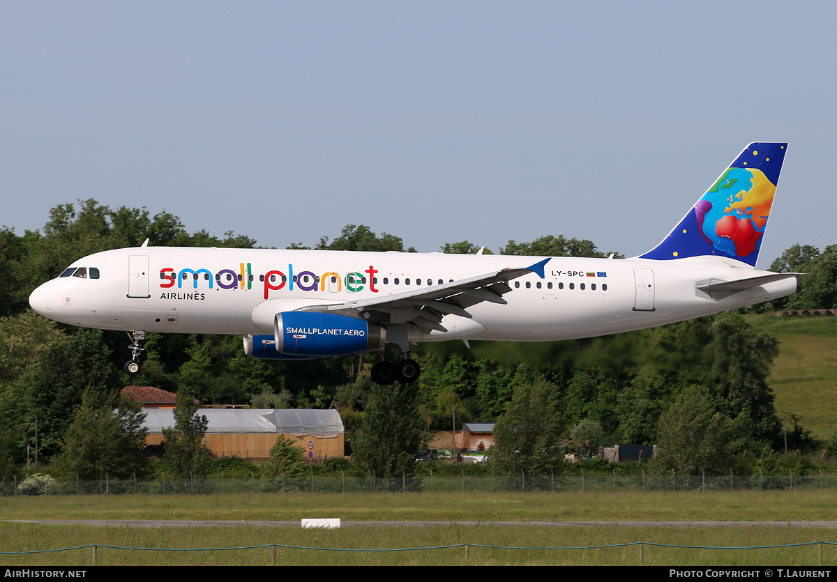 Aircraft Photo of LY-SPC | Airbus A320-231 | Small Planet Airlines | AirHistory.net #176192