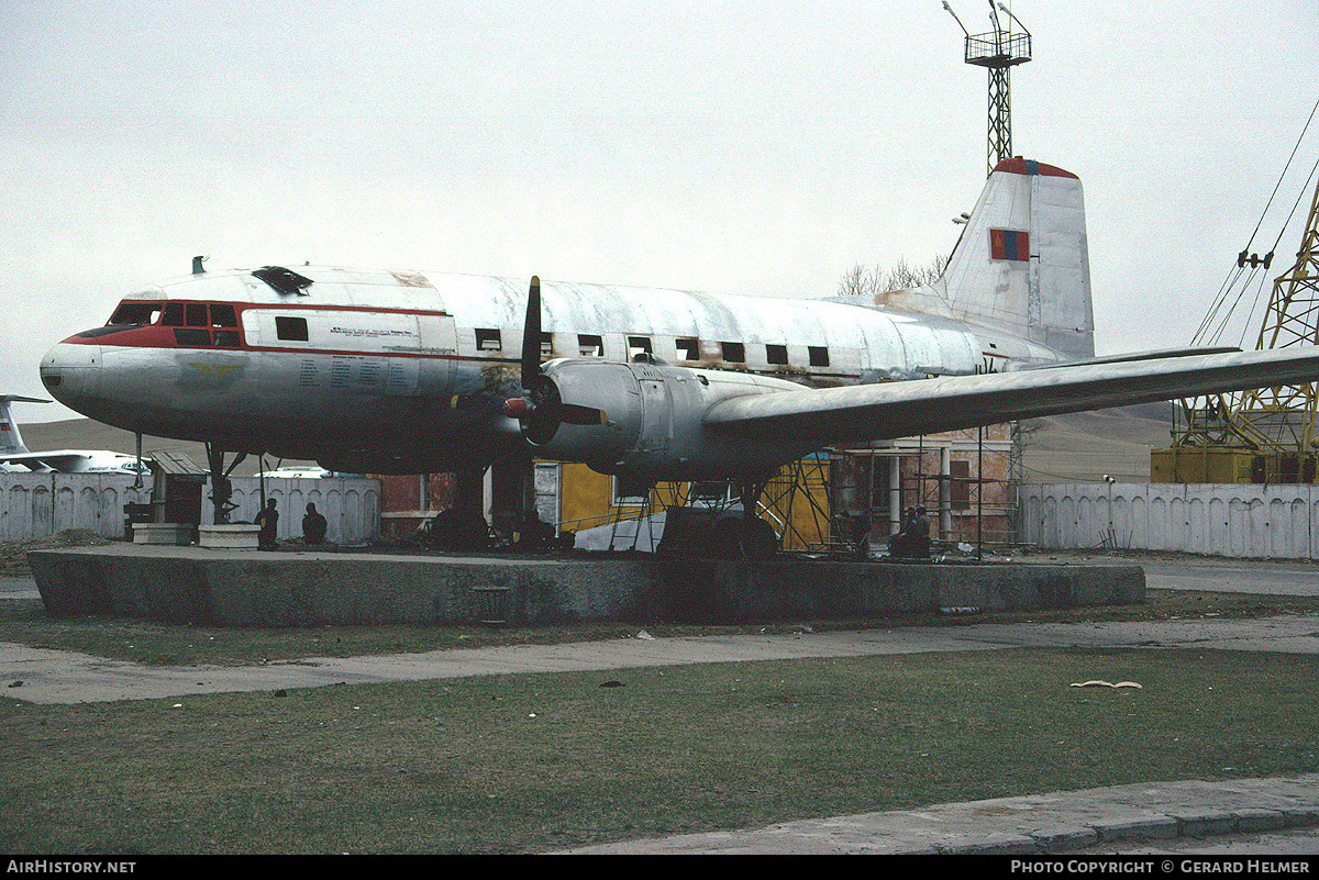 Aircraft Photo of 104 | Ilyushin Il-14M | AirHistory.net #176288