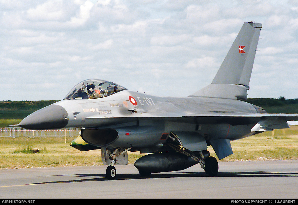 Aircraft Photo of E-197 | General Dynamics F-16A Fighting Falcon | Denmark - Air Force | AirHistory.net #176375