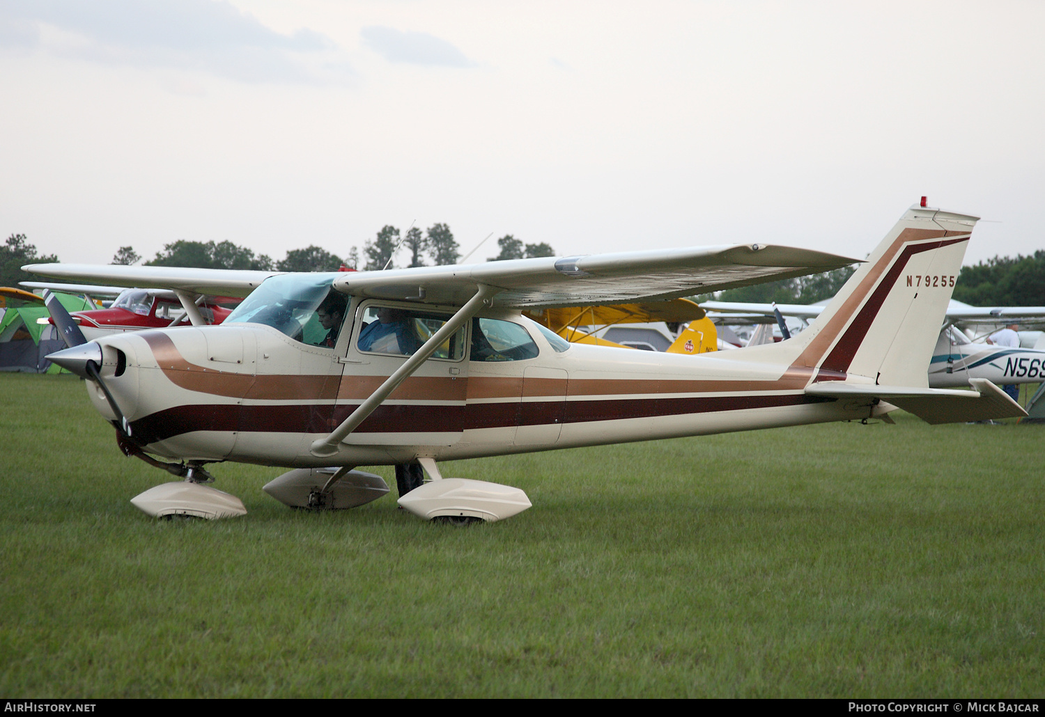 Aircraft Photo of N79255 | Cessna 172K | AirHistory.net #176447