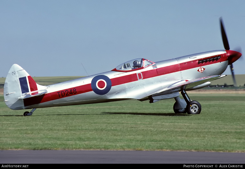 Aircraft Photo of G-OXVI / TD248 | Supermarine 361 Spitfire LF16E | UK - Air Force | AirHistory.net #176573