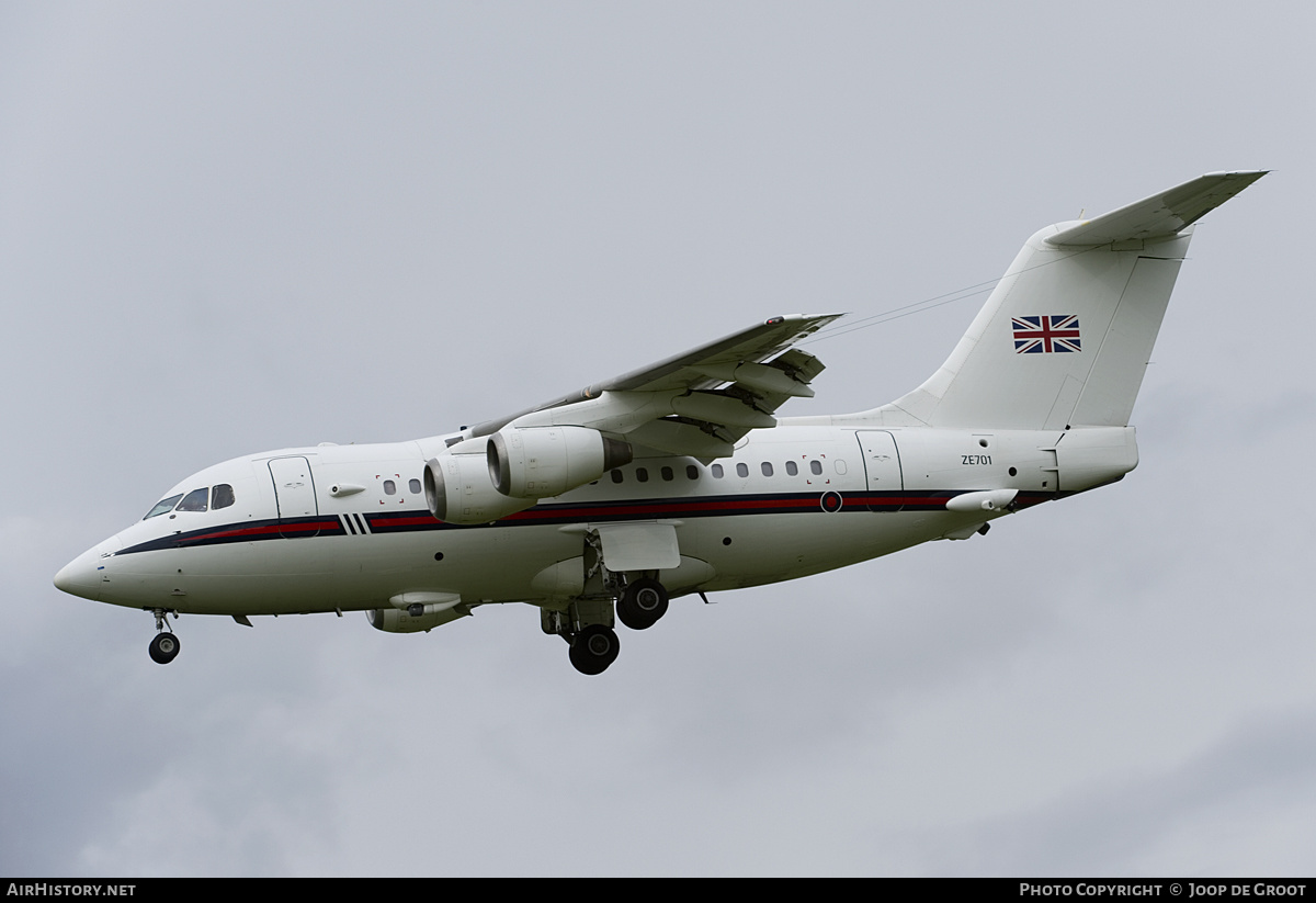 Aircraft Photo of ZE701 | British Aerospace BAe-146 CC.2 | UK - Air Force | AirHistory.net #176578