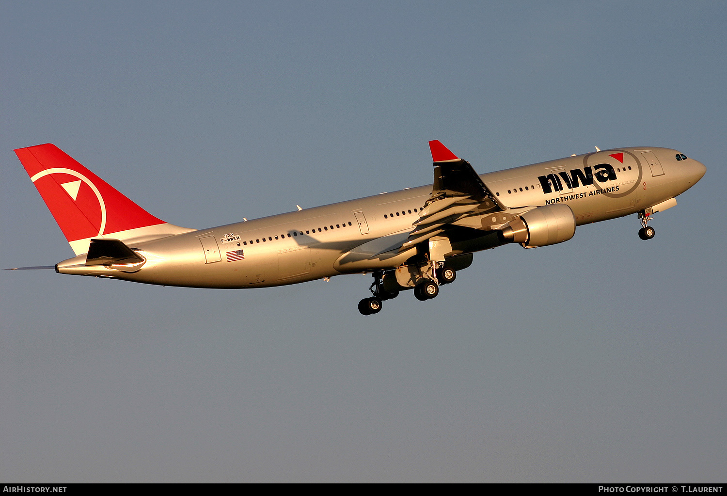 Aircraft Photo of F-WWKM | Airbus A330-223 | Northwest Airlines | AirHistory.net #176813