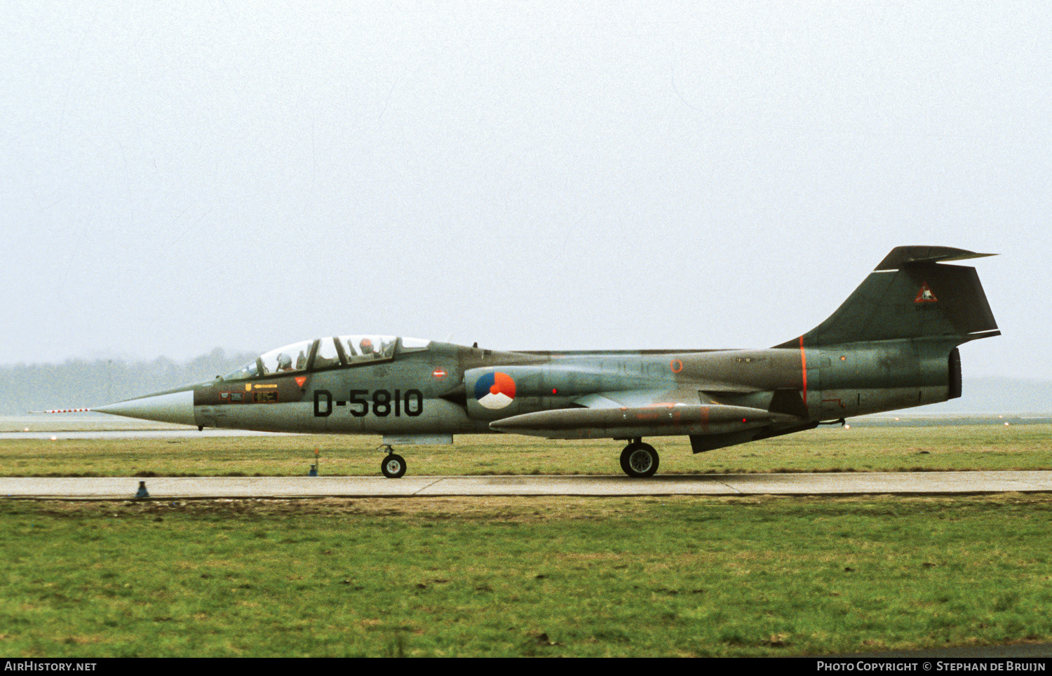 Aircraft Photo of D-5810 | Lockheed TF-104G Starfighter | Netherlands - Air Force | AirHistory.net #176823