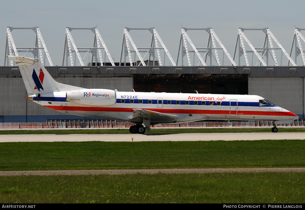 Aircraft Photo of N722AE | Embraer ERJ-135LR (EMB-135LR) | American Eagle | AirHistory.net #176922