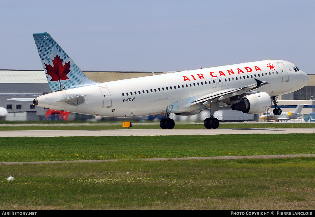 Aircraft Photo of C-FDSU | Airbus A320-211 | Air Canada | AirHistory.net #176938