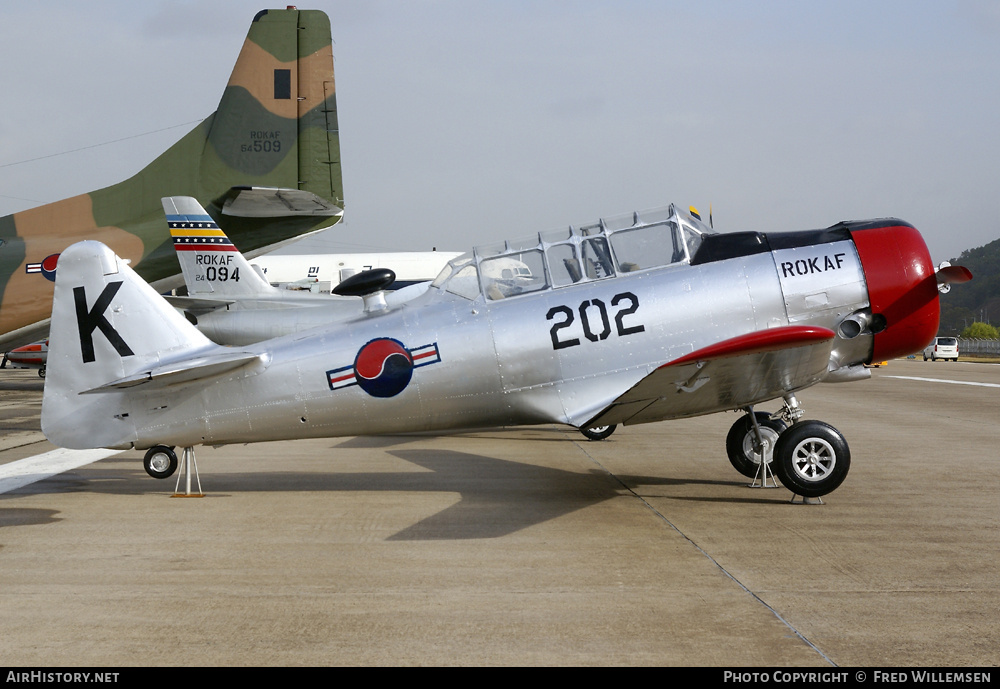 Aircraft Photo of 202 | North American ... Texan | South Korea - Air Force | AirHistory.net #177062