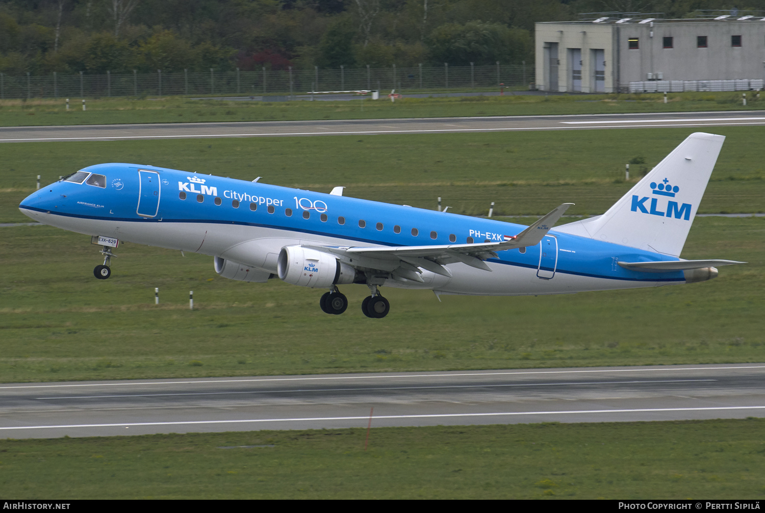 Aircraft Photo of PH-EXK | Embraer 175STD (ERJ-170-200STD) | KLM Cityhopper | AirHistory.net #177129