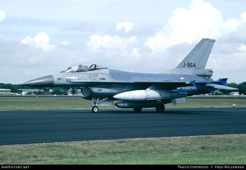Aircraft Photo of J-864 | General Dynamics F-16A(R) Fighting Falcon | Netherlands - Air Force | AirHistory.net #177165