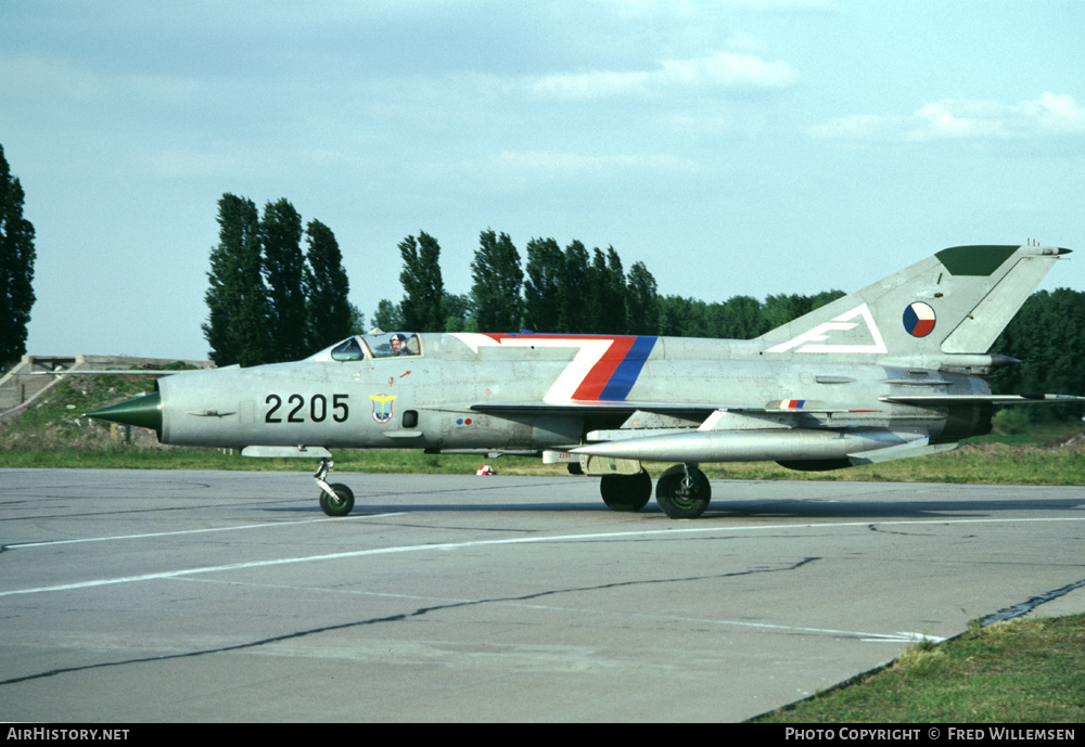 Aircraft Photo of 2205 | Mikoyan-Gurevich MiG-21MF | Czechoslovakia - Air Force | AirHistory.net #177202