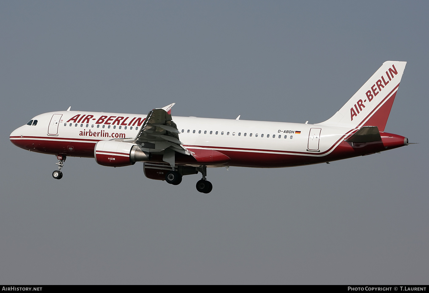 Aircraft Photo of D-ABDH | Airbus A320-214 | Air Berlin | AirHistory.net #177271