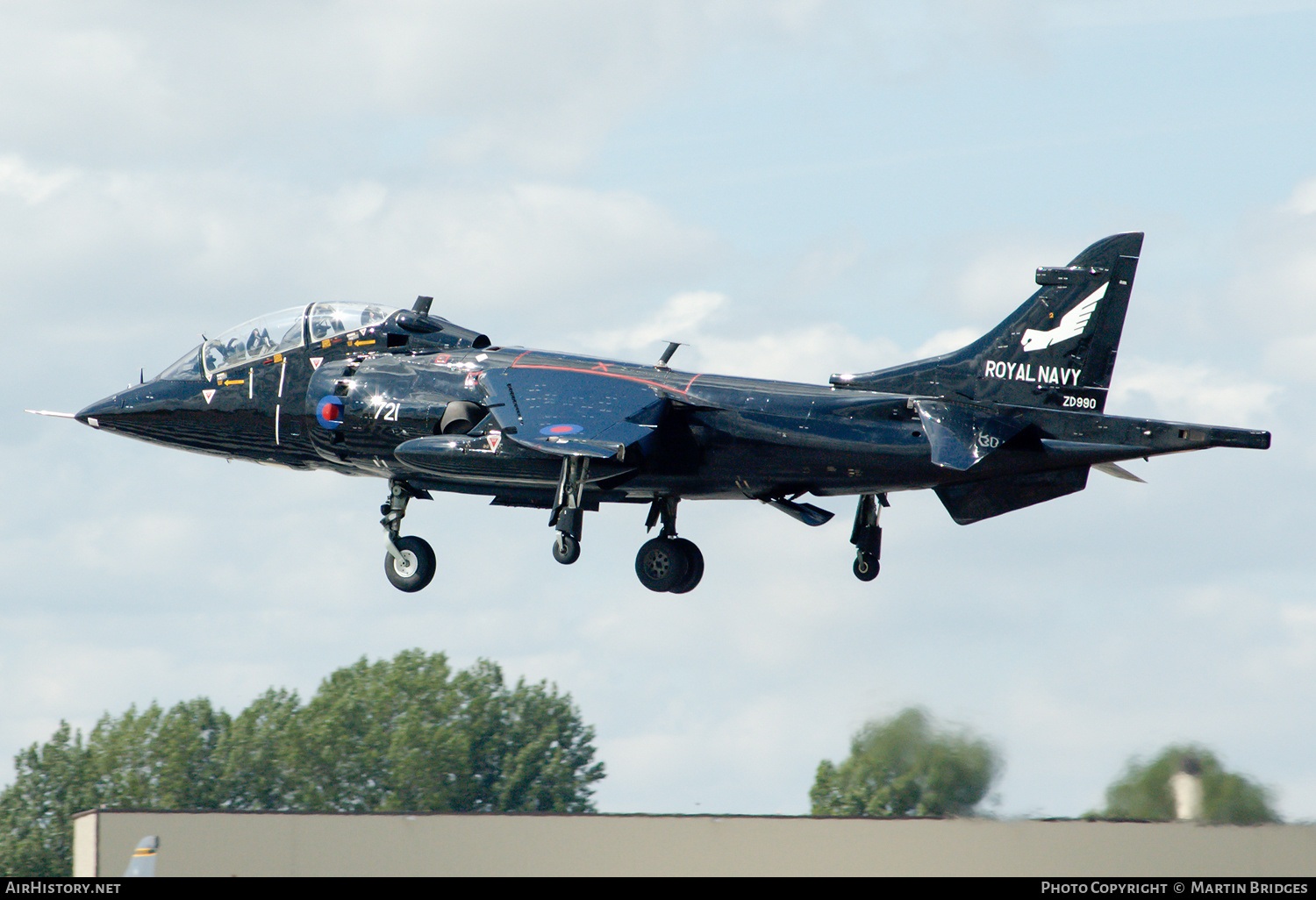 Aircraft Photo of ZD990 | Hawker Siddeley Harrier T8 | UK - Navy | AirHistory.net #177293