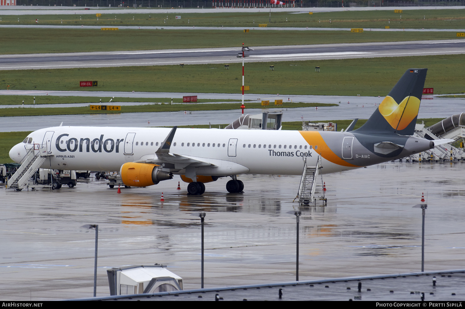 Aircraft Photo of D-AIAC | Airbus A321-211 | Condor Flugdienst | AirHistory.net #177295