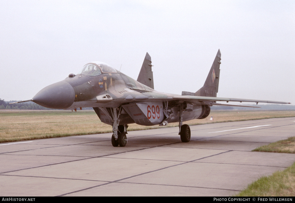 Aircraft Photo of 699 | Mikoyan-Gurevich MiG-29 (9-12) | East Germany - Air Force | AirHistory.net #177410