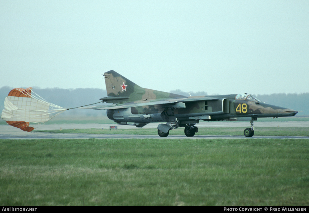 Aircraft Photo of 48 yellow | Mikoyan-Gurevich MiG-27D | Russia - Air Force | AirHistory.net #177426