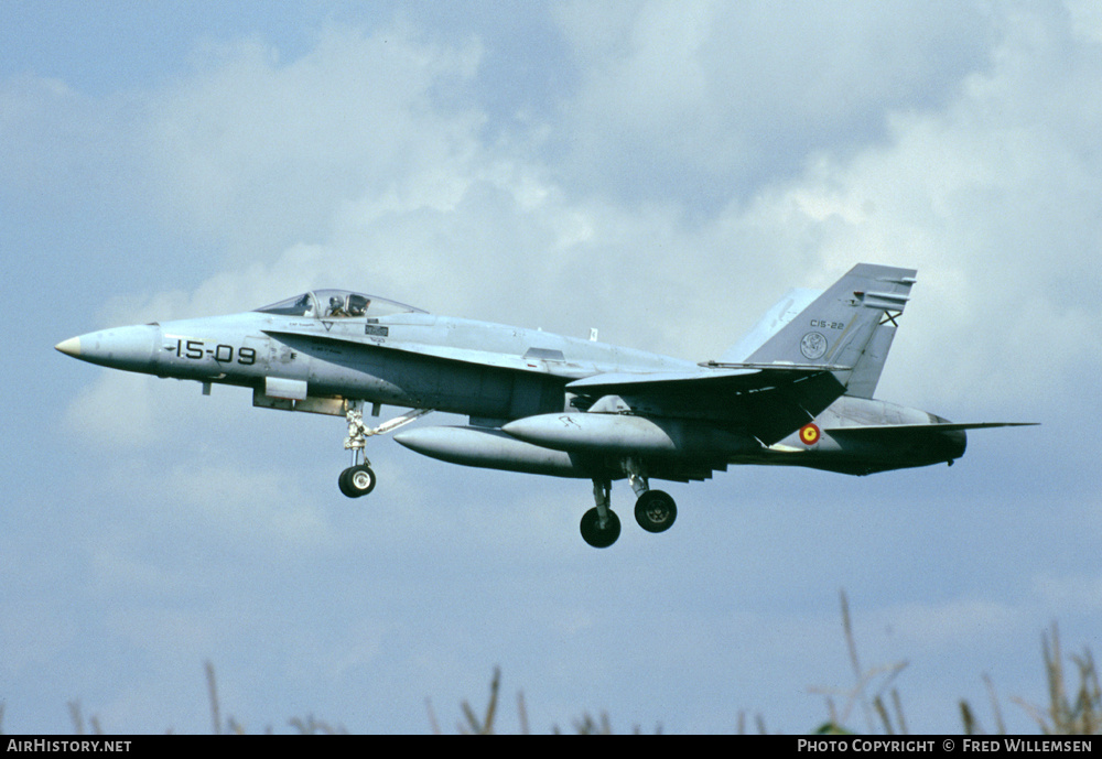 Aircraft Photo of C15-22 | McDonnell Douglas EF-18A Hornet | Spain - Air Force | AirHistory.net #177460