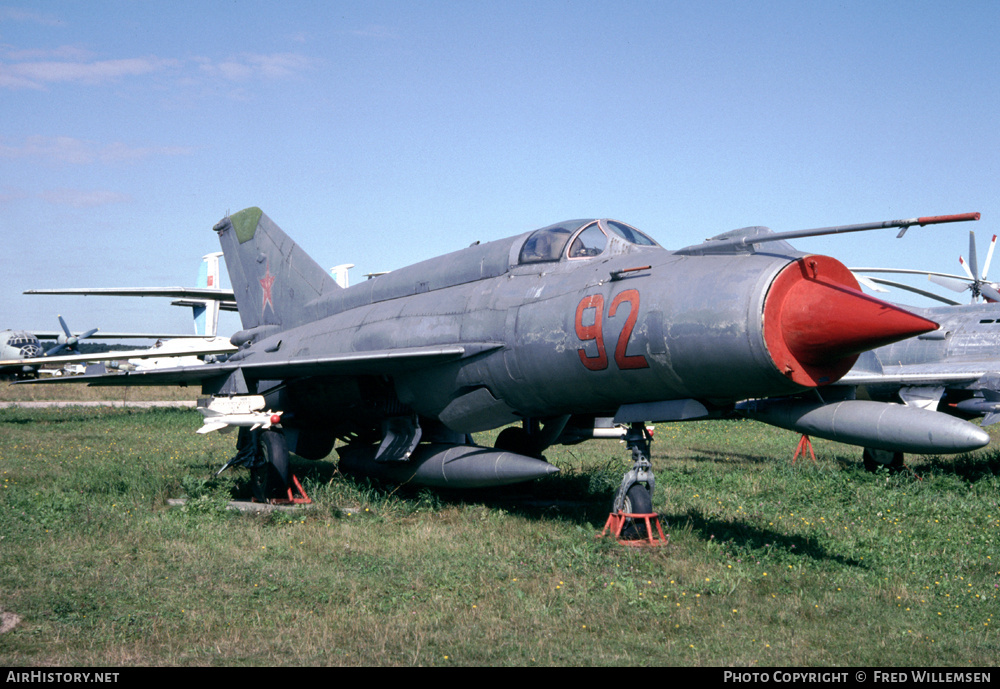 Aircraft Photo of 92 red | Mikoyan-Gurevich MiG-21S | Russia - Air Force | AirHistory.net #177519