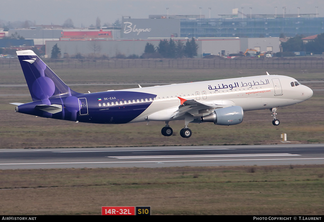 Aircraft Photo of 9K-EAA | Airbus A320-214 | Wataniya Airways | AirHistory.net #177651