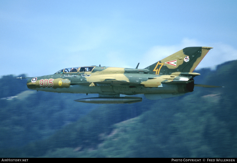 Aircraft Photo of 905 | Mikoyan-Gurevich MiG-21UM | Hungary - Air Force | AirHistory.net #177757