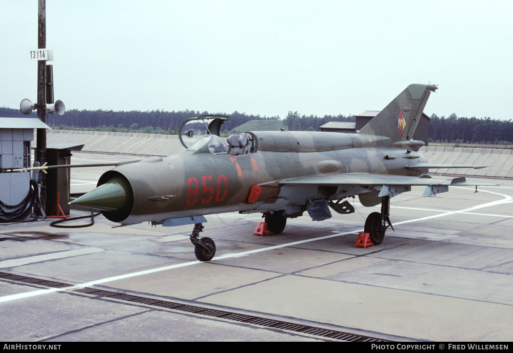 Aircraft Photo of 850 | Mikoyan-Gurevich MiG-21bis | East Germany - Air Force | AirHistory.net #177772