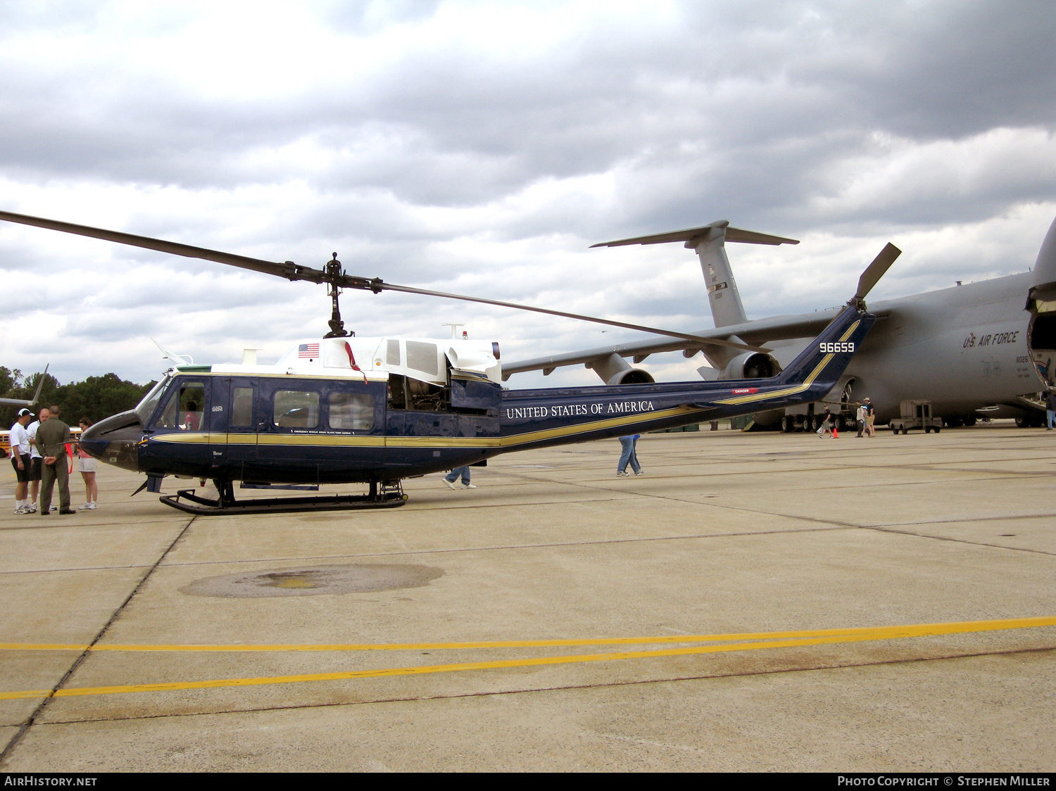 Aircraft Photo of 69-6659 / 96659 | Bell UH-1N Iroquois | USA - Air Force | AirHistory.net #177790