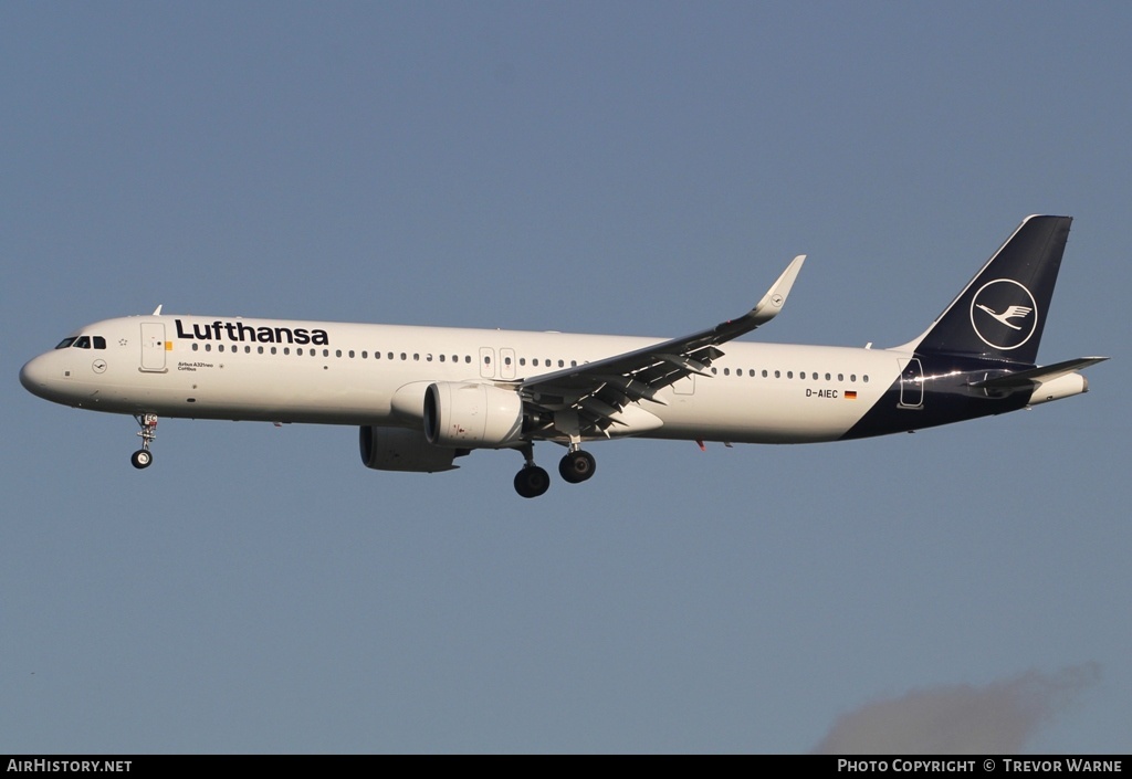 Aircraft Photo of D-AIEC | Airbus A321-271NX | Lufthansa | AirHistory.net #178009