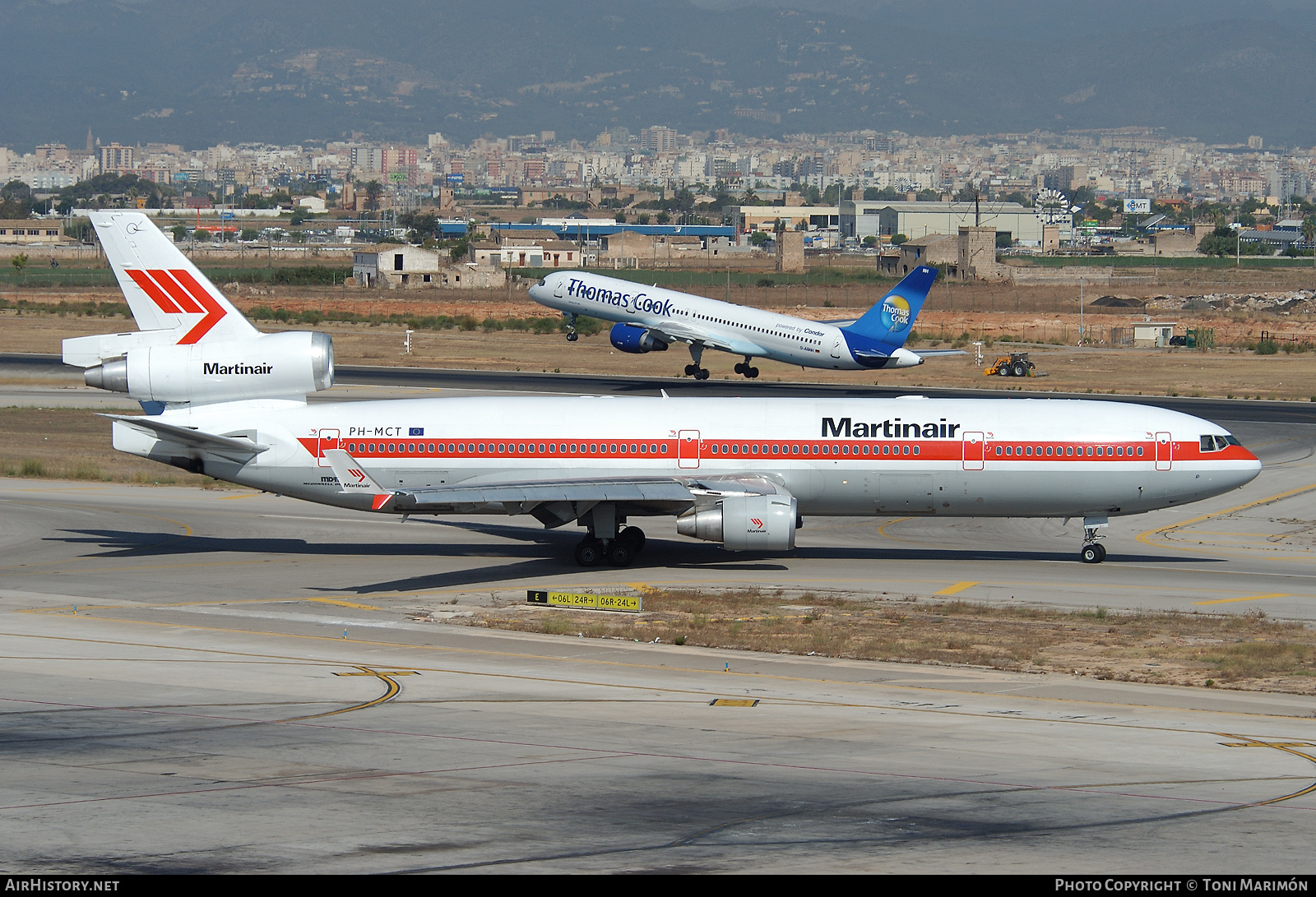 Aircraft Photo of PH-MCT | McDonnell Douglas MD-11CF | Martinair | AirHistory.net #178075
