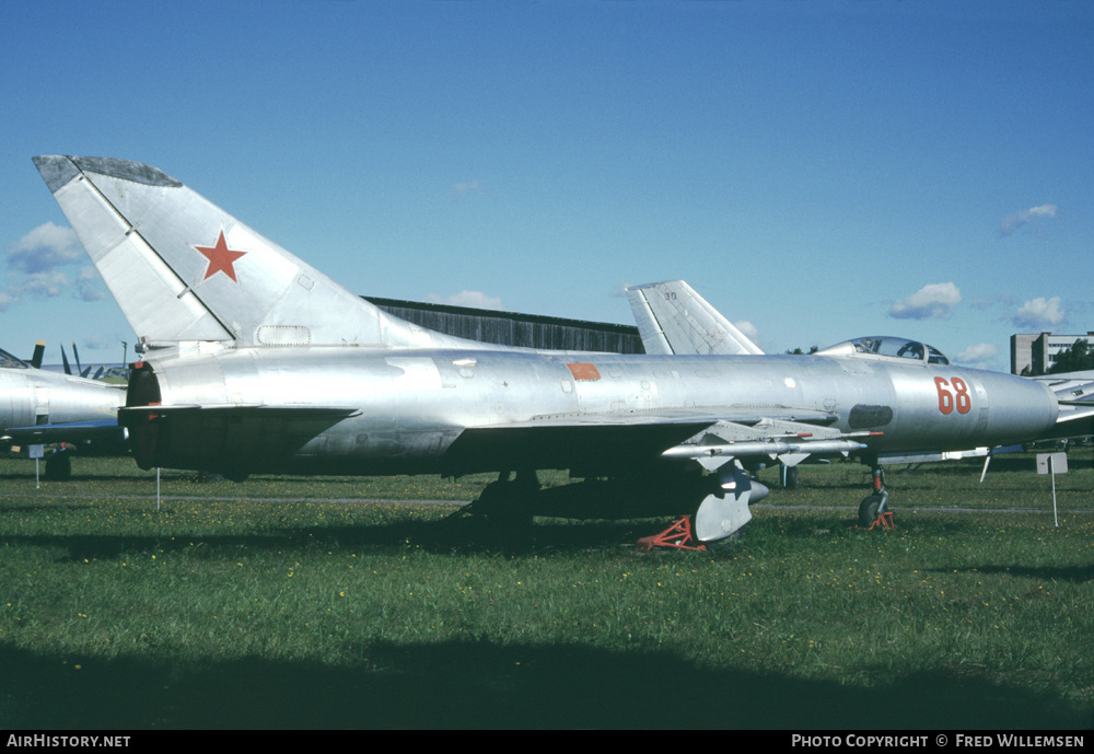 Aircraft Photo of 68 red | Sukhoi Su-9 | Russia - Air Force | AirHistory.net #178114