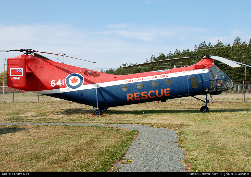 Aircraft Photo of 9641 | Piasecki HH-21B Workhorse | Canada - Air Force | AirHistory.net #178123