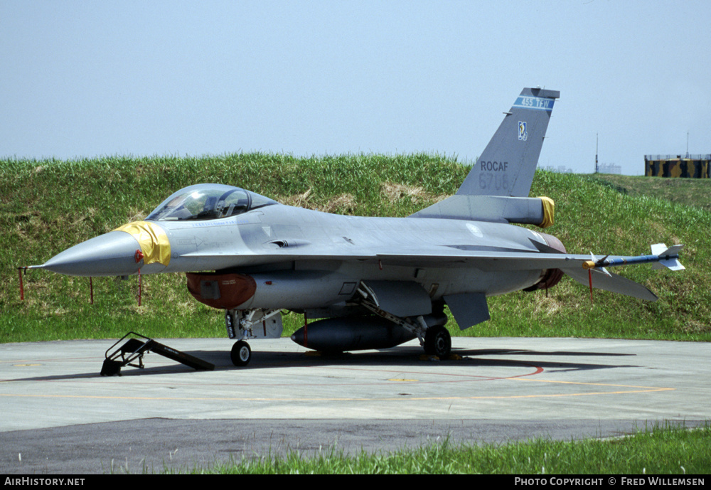 Aircraft Photo of 6708 | Lockheed Martin F-16A Fighting Falcon | Taiwan - Air Force | AirHistory.net #178205