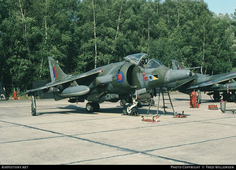 Aircraft Photo of XW922 | Hawker Siddeley Harrier GR3 | UK - Air Force | AirHistory.net #178241