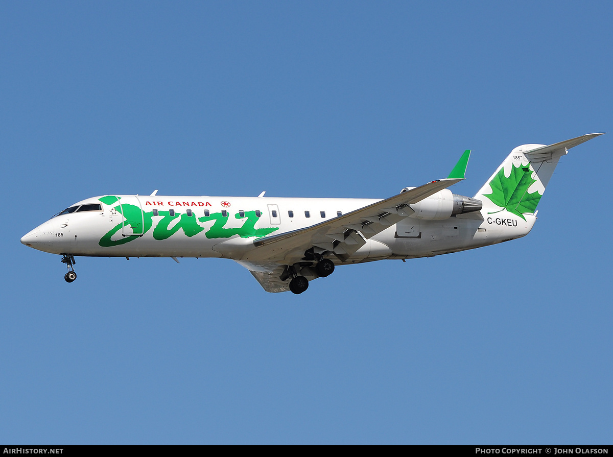 Aircraft Photo of C-GKEU | Bombardier CRJ-200LR (CL-600-2B19) | Air Canada Jazz | AirHistory.net #178325