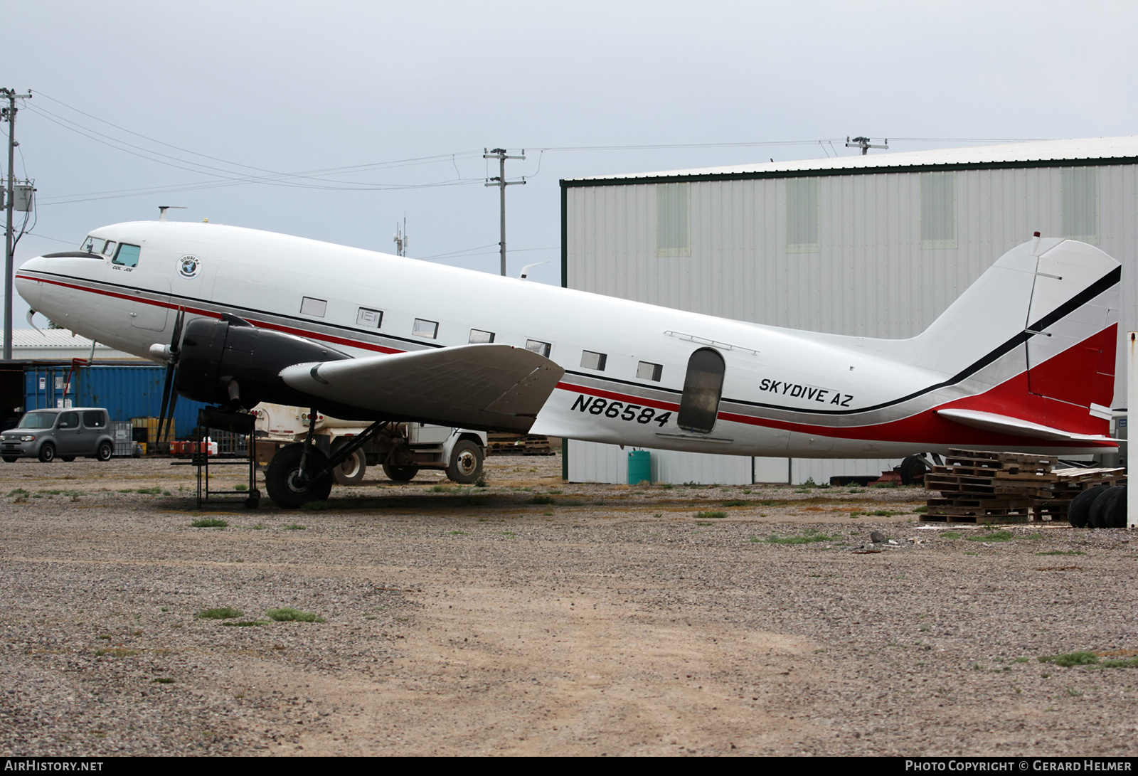 Aircraft Photo of N86584 | Douglas DC-3-G202A | Skydive Arizona | AirHistory.net #178335