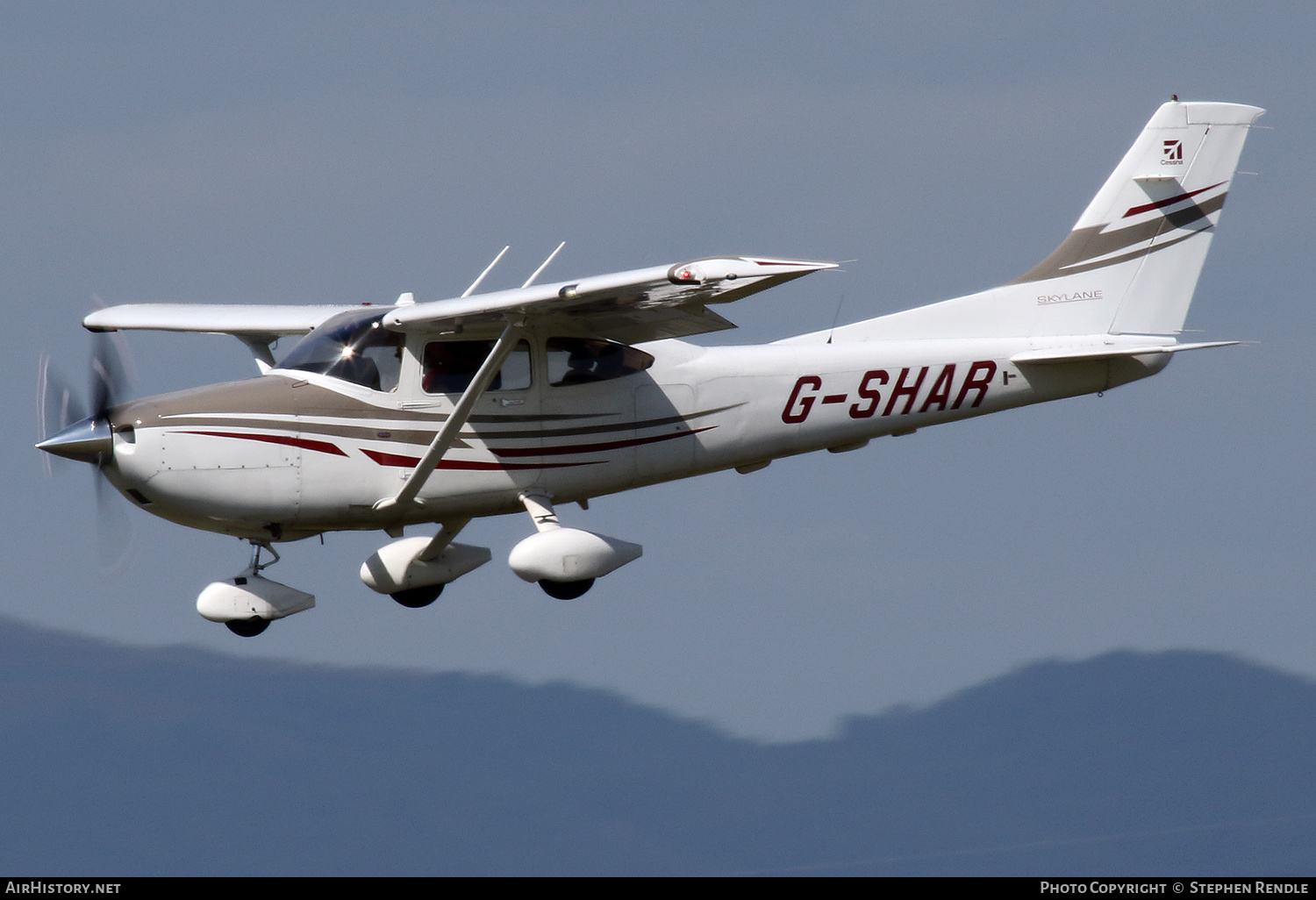 Aircraft Photo of G-SHAR | Cessna 182T Skylane | AirHistory.net #178337