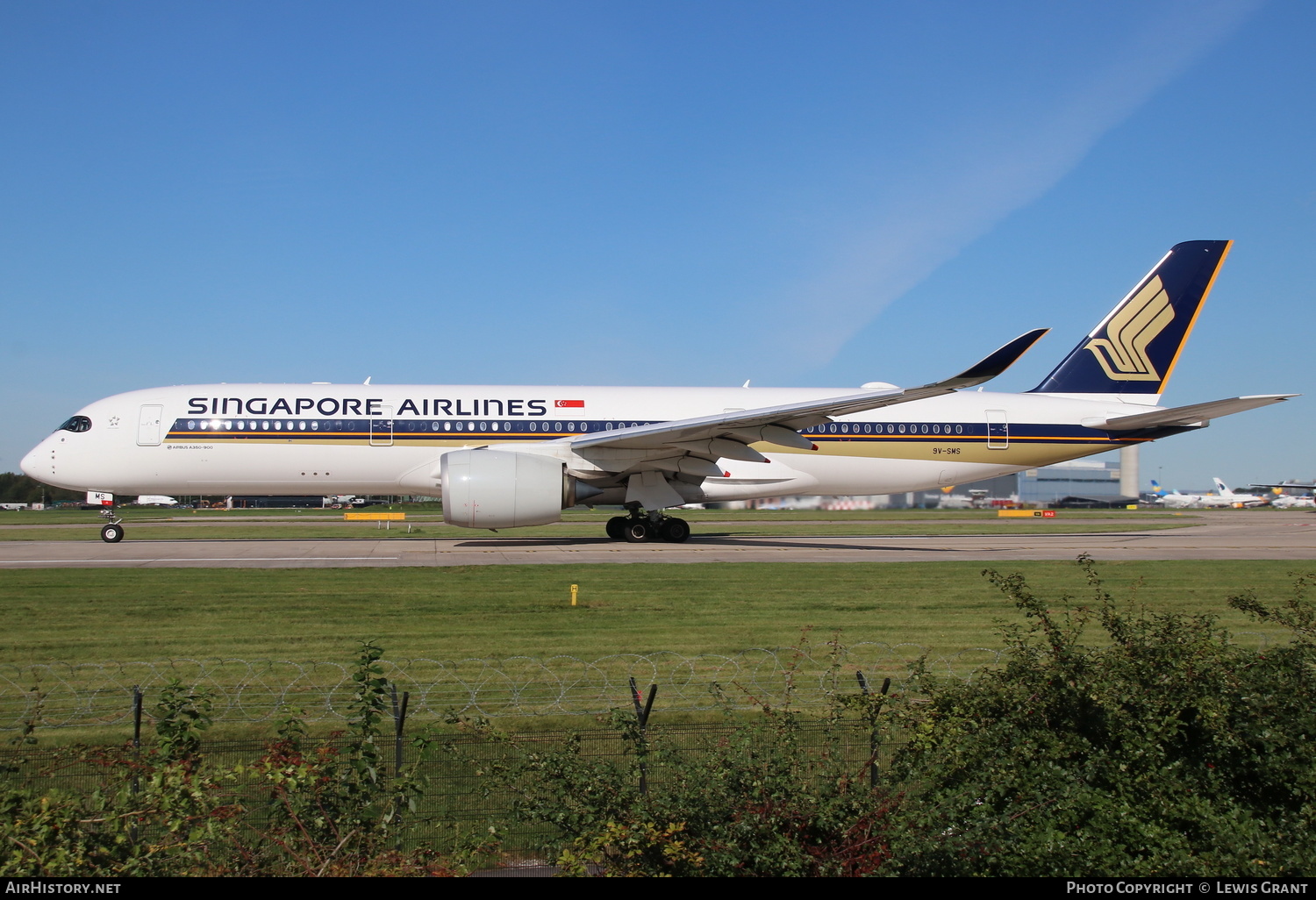 Aircraft Photo of 9V-SMS | Airbus A350-941 | Singapore Airlines | AirHistory.net #178473