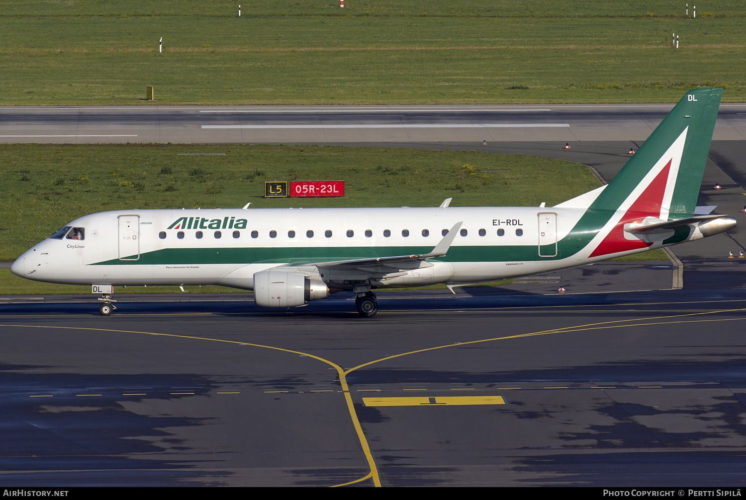 Aircraft Photo of EI-RDL | Embraer 175STD (ERJ-170-200STD) | Alitalia CityLiner | AirHistory.net #178534