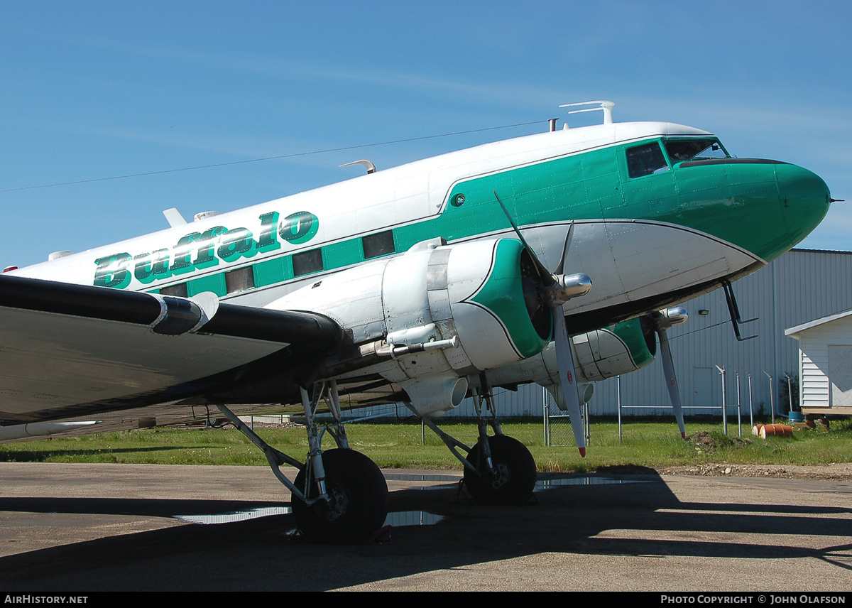 Aircraft Photo of CF-CUE | Douglas C-47A Skytrain | Buffalo Airways | AirHistory.net #178813