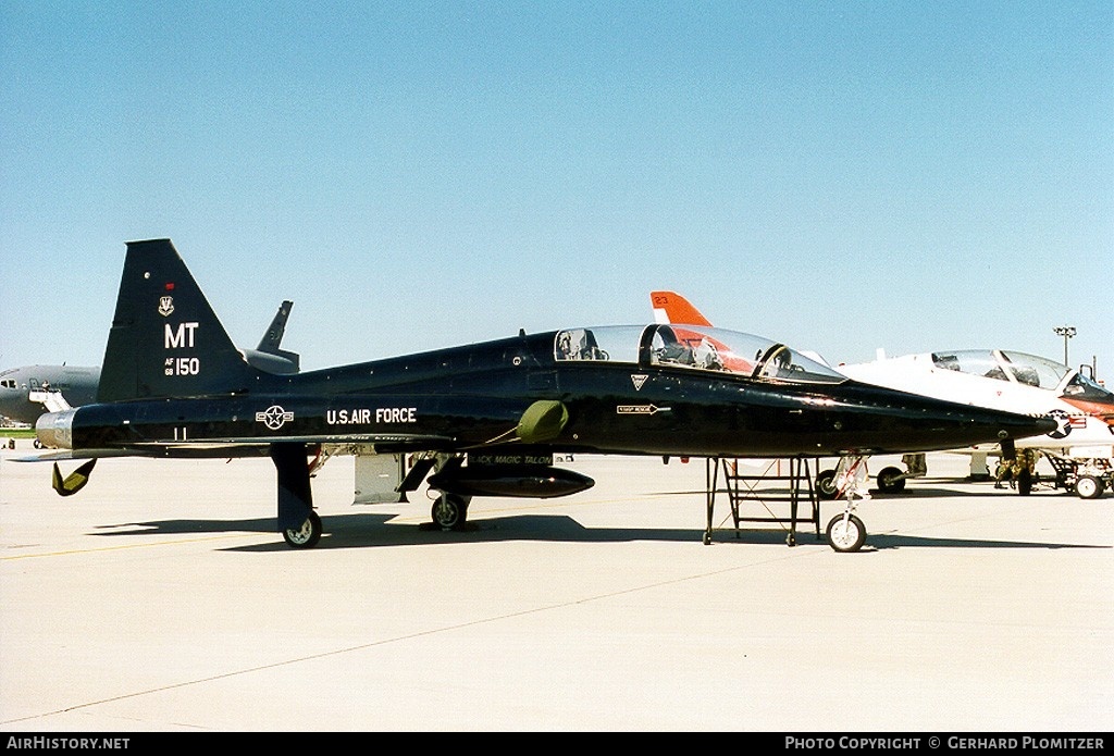 Aircraft Photo of 68-8150 / AF68-150 | Northrop T-38A Talon | USA - Air Force | AirHistory.net #178988