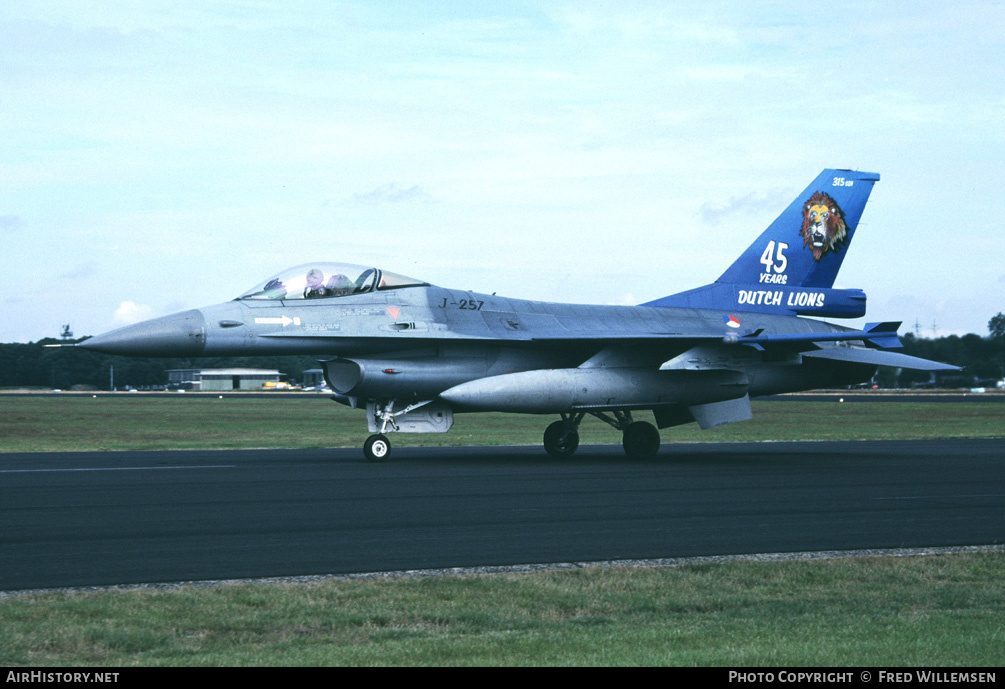Aircraft Photo of J-257 | General Dynamics F-16A Fighting Falcon | Netherlands - Air Force | AirHistory.net #179073