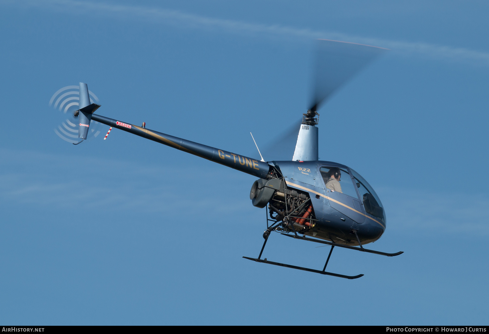 Aircraft Photo of G-TUNE | Robinson R-22B Beta | AirHistory.net #179198