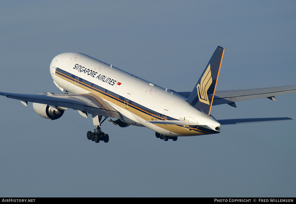 Aircraft Photo of 9V-SVL | Boeing 777-212/ER | Singapore Airlines | AirHistory.net #179263