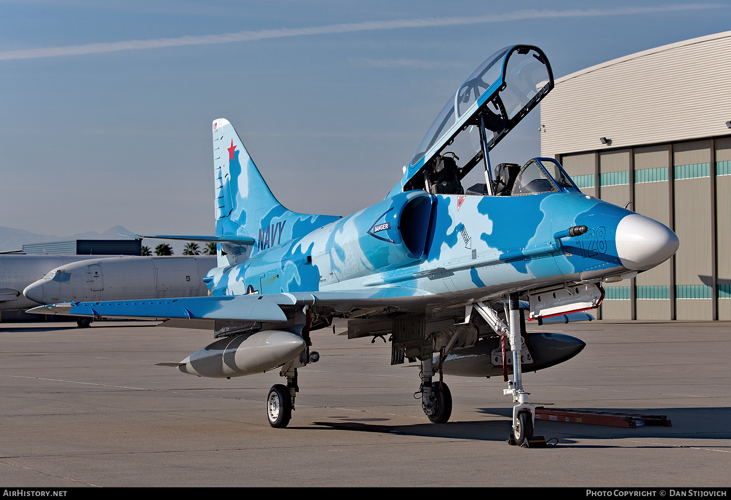 Aircraft Photo of N128TA / 158128 | McDonnell Douglas TA-4J Skyhawk | USA - Navy | AirHistory.net #179341