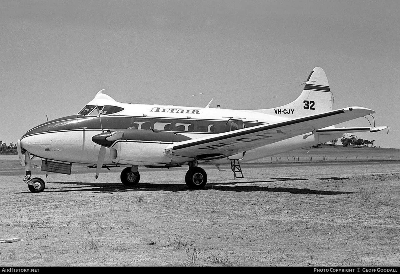 Aircraft Photo of VH-CJY | De Havilland D.H. 104 Dove 1B | Altair | AirHistory.net #179378