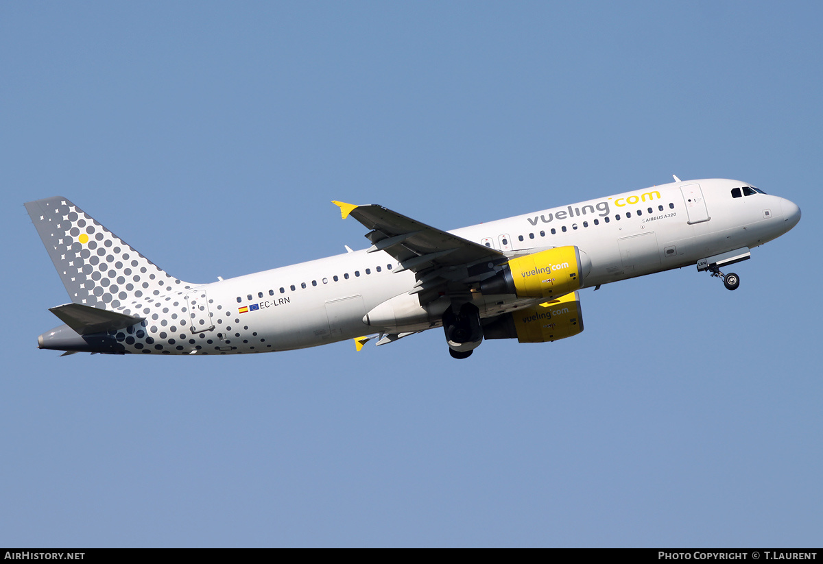 Aircraft Photo of EC-LRN | Airbus A320-214 | Vueling Airlines | AirHistory.net #179425